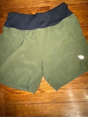Baleaf Olive Green Black Lined Athletic Shorts - M